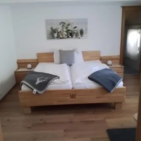 Lackenhof بيت ضيافة 3*